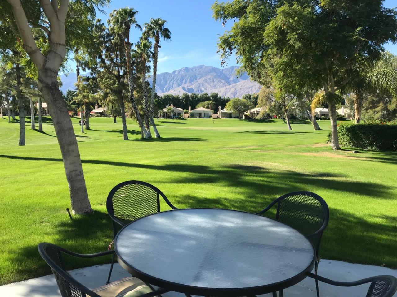 Palm Springs-desert Princess Country Club *